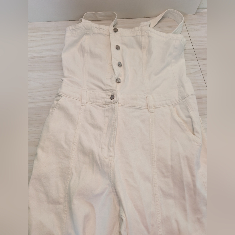 Gap Women's Cream Button-Up Jean Overalls